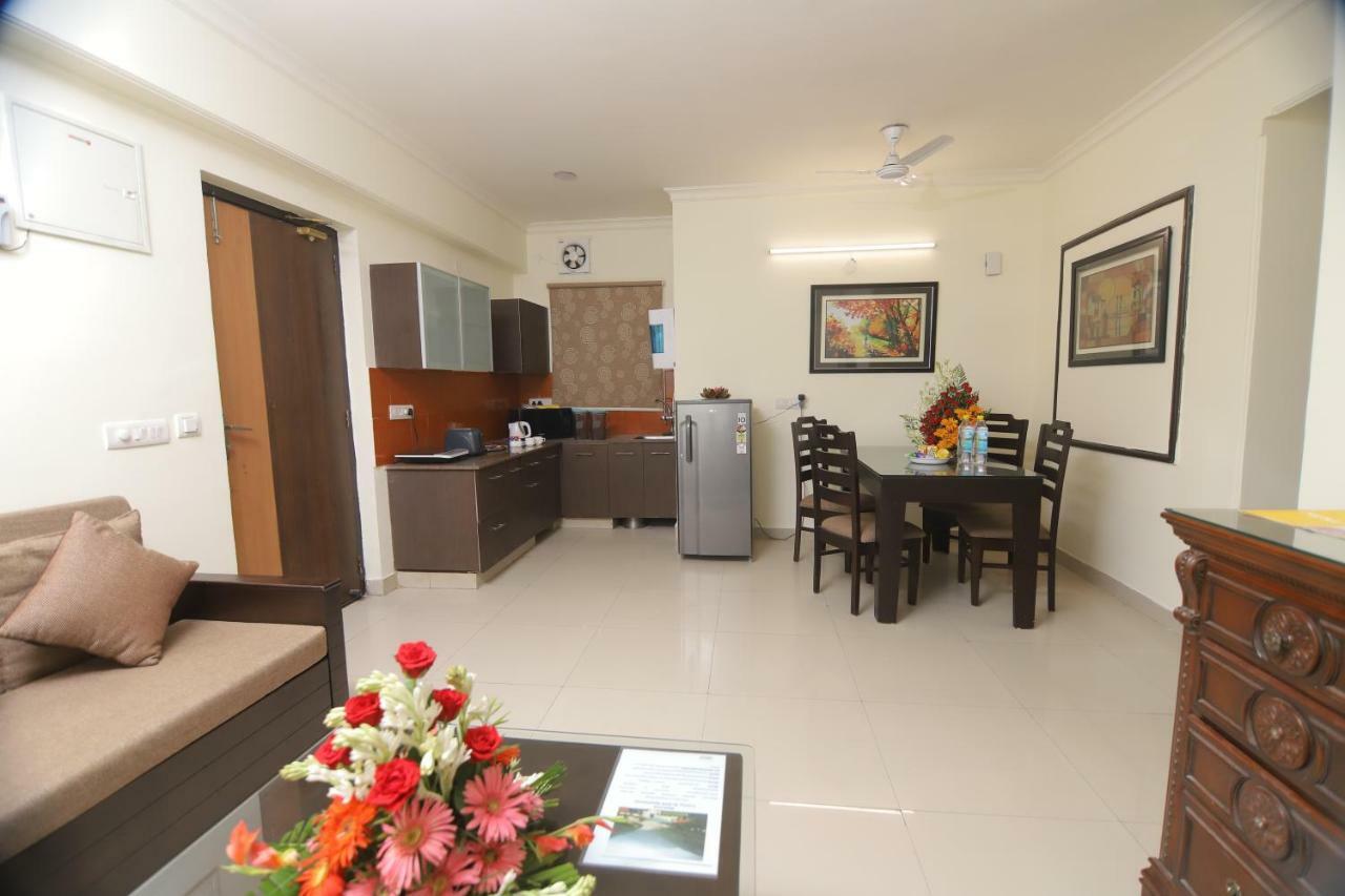 Luxury Aloha Apartments Risikés Kültér fotó